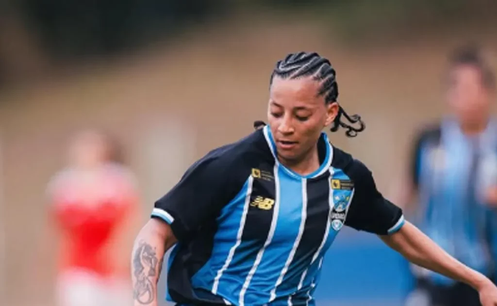 iara-projeta-retomada-do-gremio-no-brasileirao-feminino:-“manter-o-foco-e-a-intensidade”