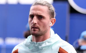 rabiot-detona-“comportamentos-de-certos-jogadores”-em-atuacao-da-franca-contra-a-inglaterra