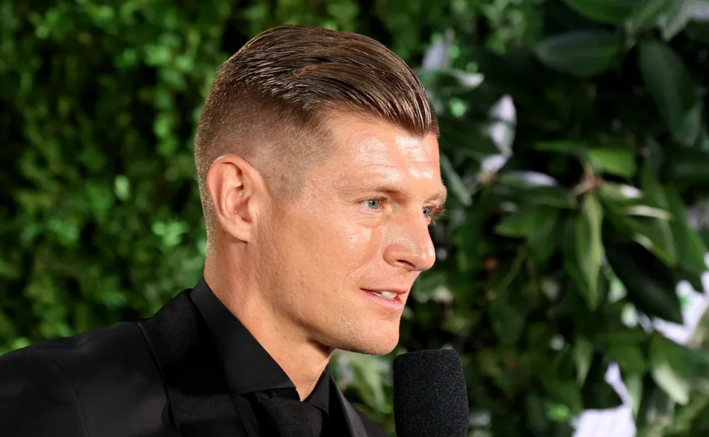 toni-kroos-projeta-espanha-x-argentina-e-manda-recado-sobre-messi:-“nao-pode-conceder-nada”