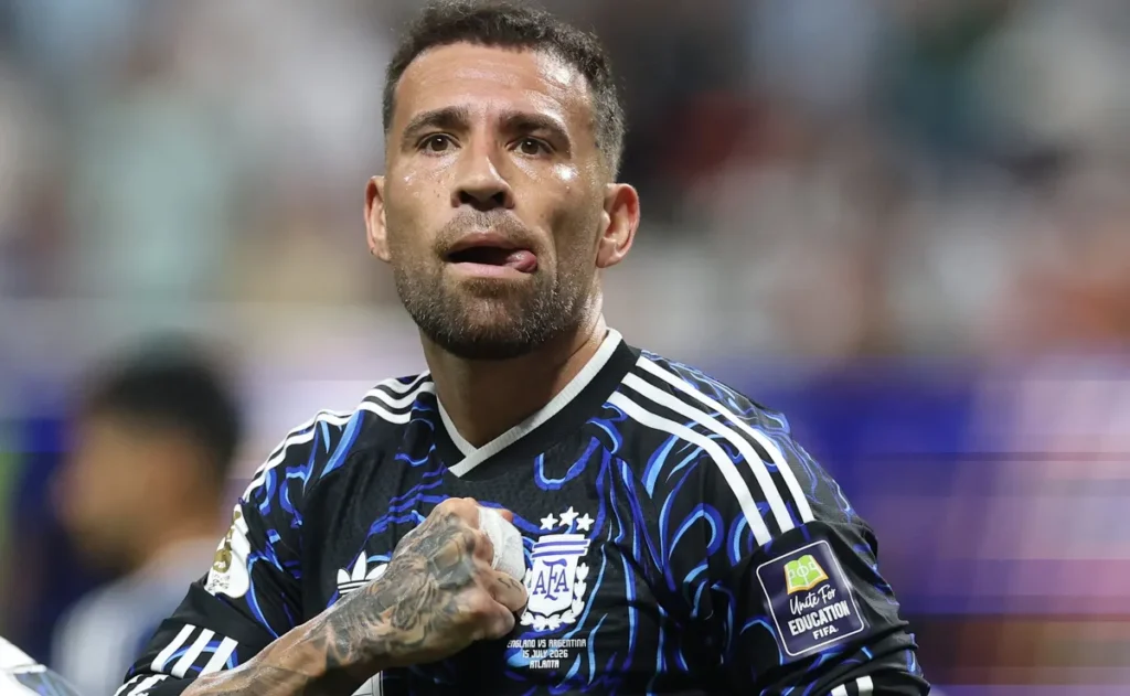 otamendi-‘cobra’-rodri-durante-espanha-x-argentina-pela-copa-do-mundo:-“comeca-a-falar-menos”