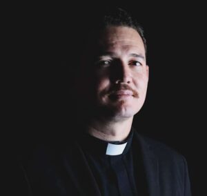 padre-diz-que-reza-diariamente-pelo-vasco-e-acredita-no-titulo-da-copa-sul-americana