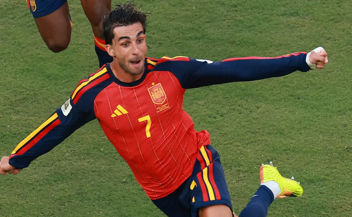 barcelona-pode-vender-ferran-torres-apos-gol-do-titulo-da-copa-do-mundo