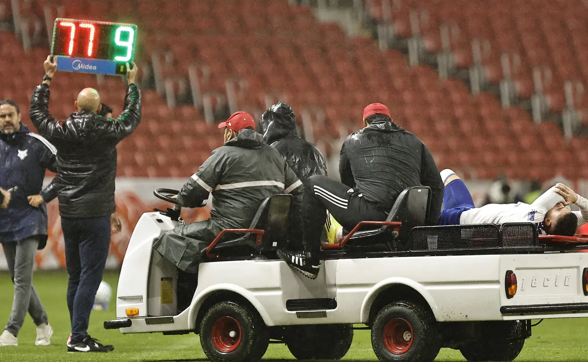 gabriel-pec-tem-situacao-amenizada-no-cruzeiro-apos-fratura-ser-descartada-em-exame-inicial