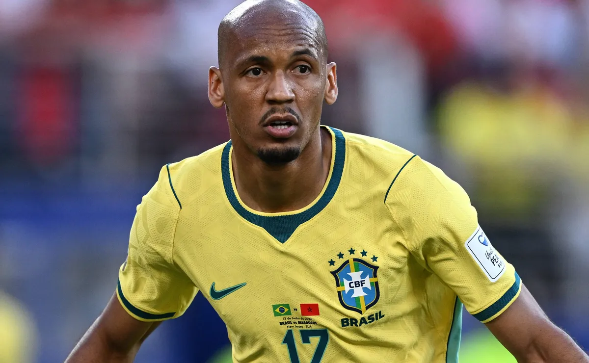 flamengo-descarta-fabinho-e-nao-pensa-em-buscar-novo-volante-para-substituir-erick-pulgar