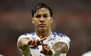 kaio-jorge-supera-arthur-cabral-em-numeros-antes-de-cruzeiro-x-botafogo-pelo-brasileirao