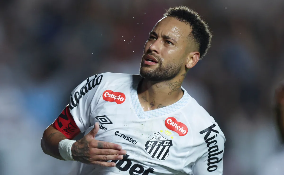 santos-x-chapecoense:-vidente-crava-placar-e-preve-duelo-equilibrado-pelo-brasileirao