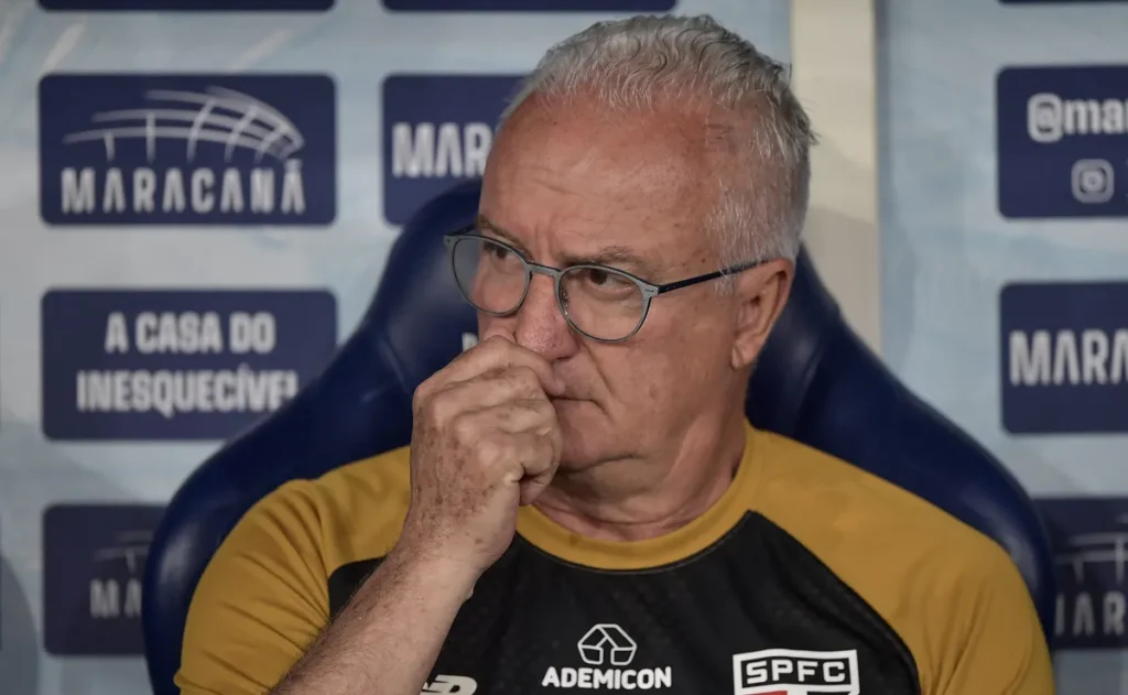 dorival-admite-fase-dura-no-sao-paulo,-mas-banca-evolucao:-“resultados-vao-acontecer”