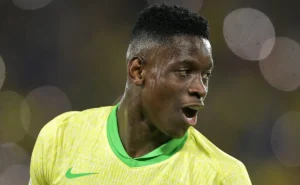 luiz-henrique-desperta-interesse-do-flamengo-ao-acumular-numeros-de-elite-no-zenit