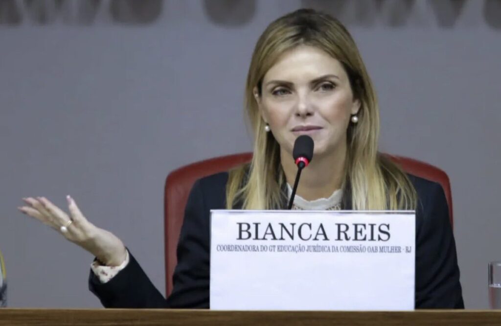 bianca-reis-nao-e-mais-a-diretora-juridica-da-vasco-saf