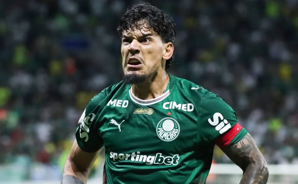 palmeiras-exige-r$-66-milhoes-para-vender-gustavo-gomez-e-espanta-river-plate,-diz-jornalista