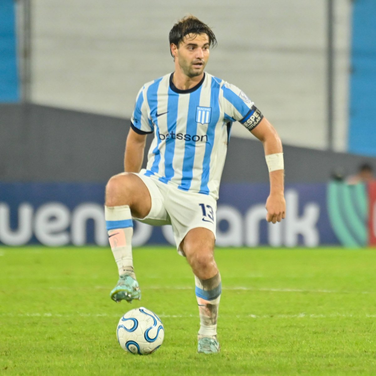 veja-os-numeros-de-santiago-sosa-pelo-racing-desde-2025