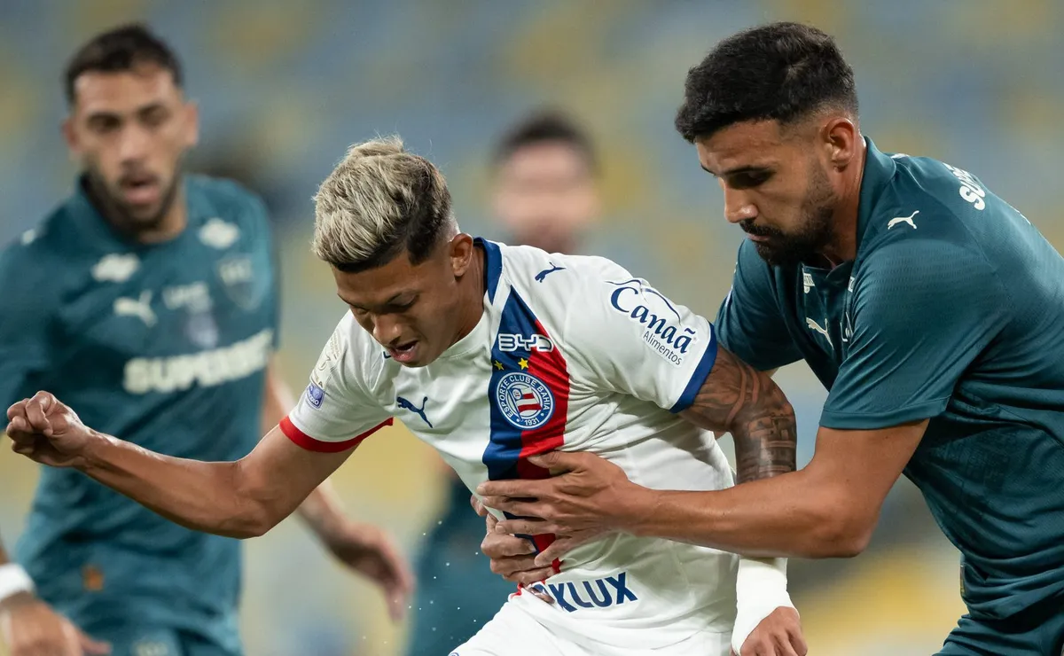 fluminense-para-em-ronaldo,-goleiro-do-bahia,-e-empata-em-0-a-0-pelo-brasileirao