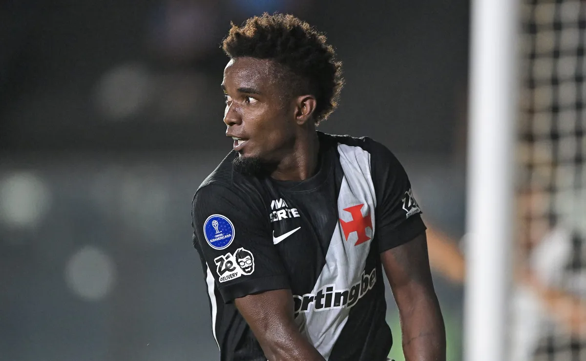 thiago-mendes-marca-no-fim,-vasco-vence-o-independiente-medellin-e-avanca-na-sul-americana