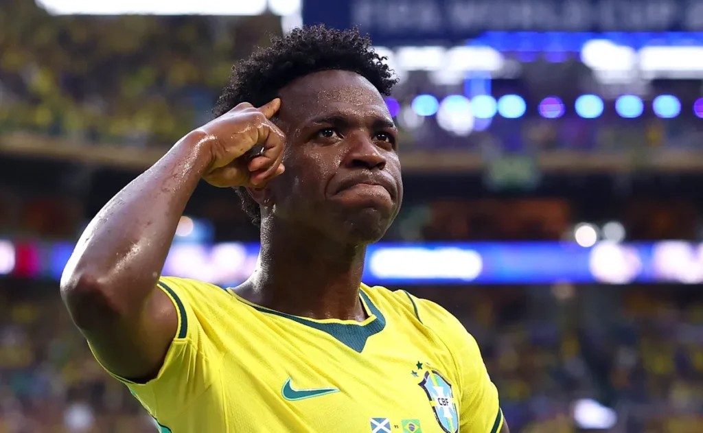 vini-jr-recusa-proposta-do-real-madrid,-e-arsenal-prepara-investida-de-r$-1-bilhao-pelo-camisa-7
