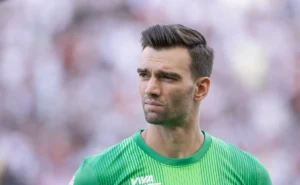 leo-jardim-salva,-vasco-segura-o-fluminense-e-decisao-das-oitavas-fica-aberta-na-copa-do-brasil