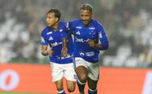 cruzeiro-comeca-serie-de-partidas-que-vao-decidir-o-futuro-da-equipe-na-temporada