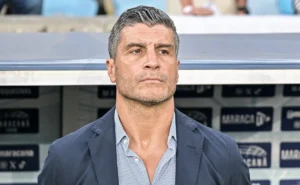 pedro-emanuel-analisa-empate-sem-gols-do-vasco-na-copa-do-brasil-e-ve-pontos-positivos