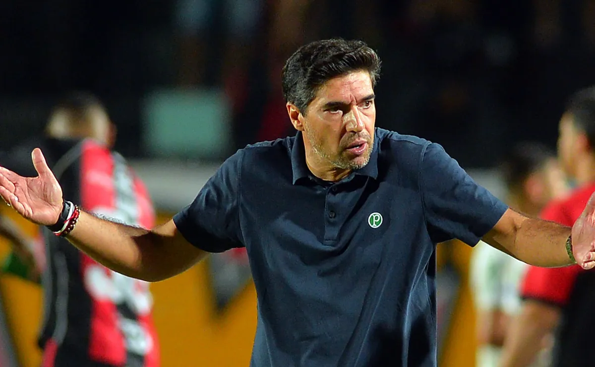 abel-ferreira-alfineta-flamengo-e-esquenta-polemica-entre-crf-e-palmeiras:-“memoria-curta”
