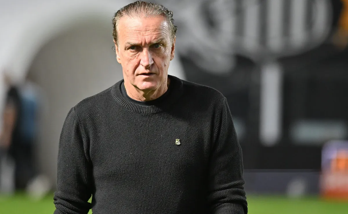 cuca-e-conservador-com-um-homem-a-mais-e-santos-se-classifica-na-copa-do-brasil