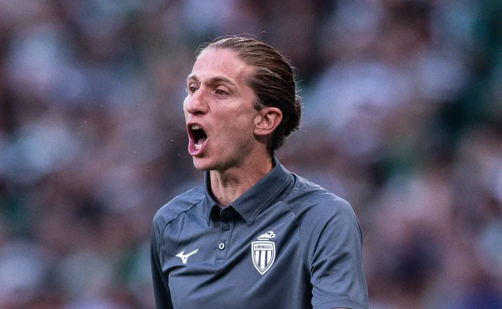 filipe-luis-ganha-carta-branca-no-monaco-e-gera-alta-expectativa-na-diretoria
