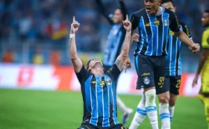 gremio-reencontra-o-caminho-e-faz-da-classificacao-um-ponto-de-partida-para-reagir-na-temporada