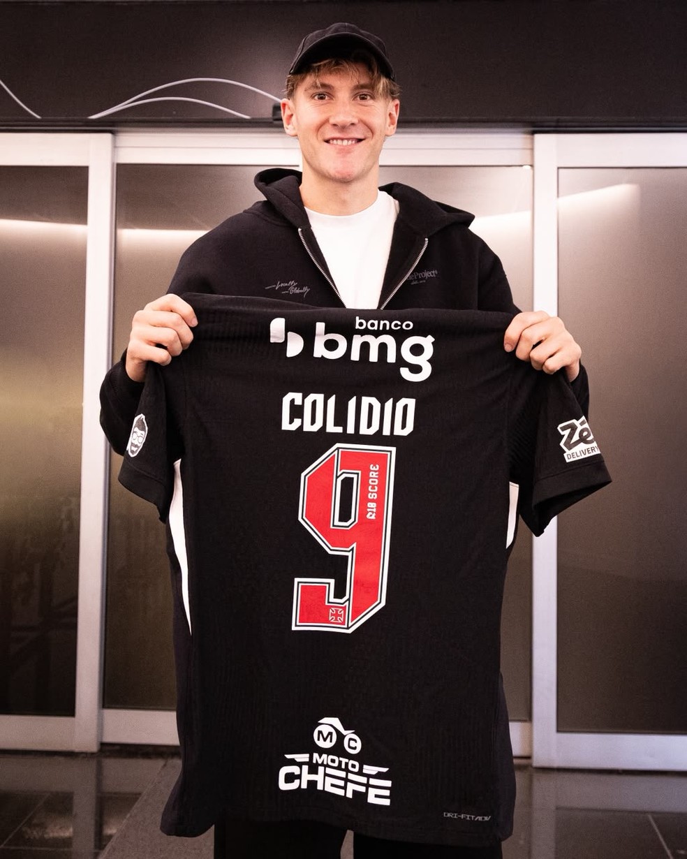 colidio-chega-com-a-expectativa-de-quebrar-frustracoes-dos-ultimos-camisas-9-no-vasco