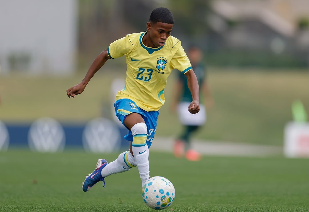 vasco-posta-fotos-de-bruno-andre-e-juninho-em-amistoso-da-selecao-brasileira-sub-20;-veja