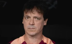 fernando-diniz-mexe-no-corinthians-e-timao-vence-o-bragantino-pelo-brasileirao