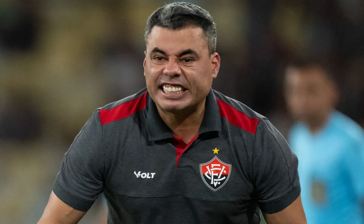 jair-ventura-nao-esconde-temor-do-vitoria-com-o-palmeiras-antes-de-sorteio-da-copa-do-brasil
