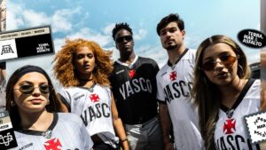 vasco-e-traktor-lancam-colecao-em-homenagem-aos-128-anos-do-clube;-confira