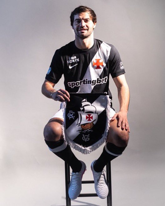 veja-numeros-de-santiago-sosa-pelo-racing-desde-2025
