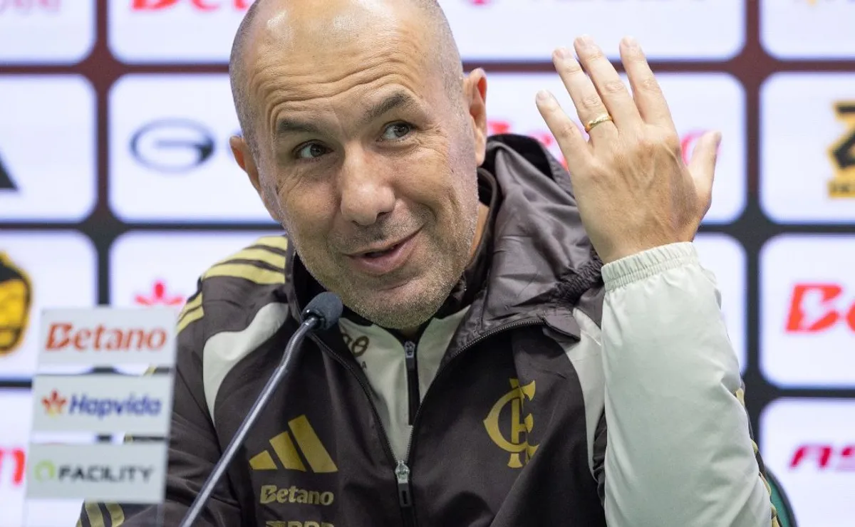 leonardo-jardim-ajusta-o-flamengo-apos-gol-do-cruzeiro-e-equipe-busca-empate-na-libertadores