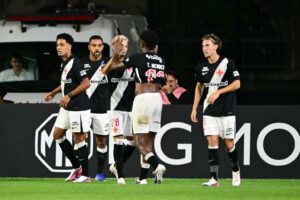 vasco-nao-chega-as-quartas-de-um-torneio-continental-ha-14-anos