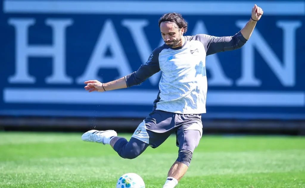 gremio-encara-atletico-mg-com-baixas-e-teste-importante-em-belo-horizonte
