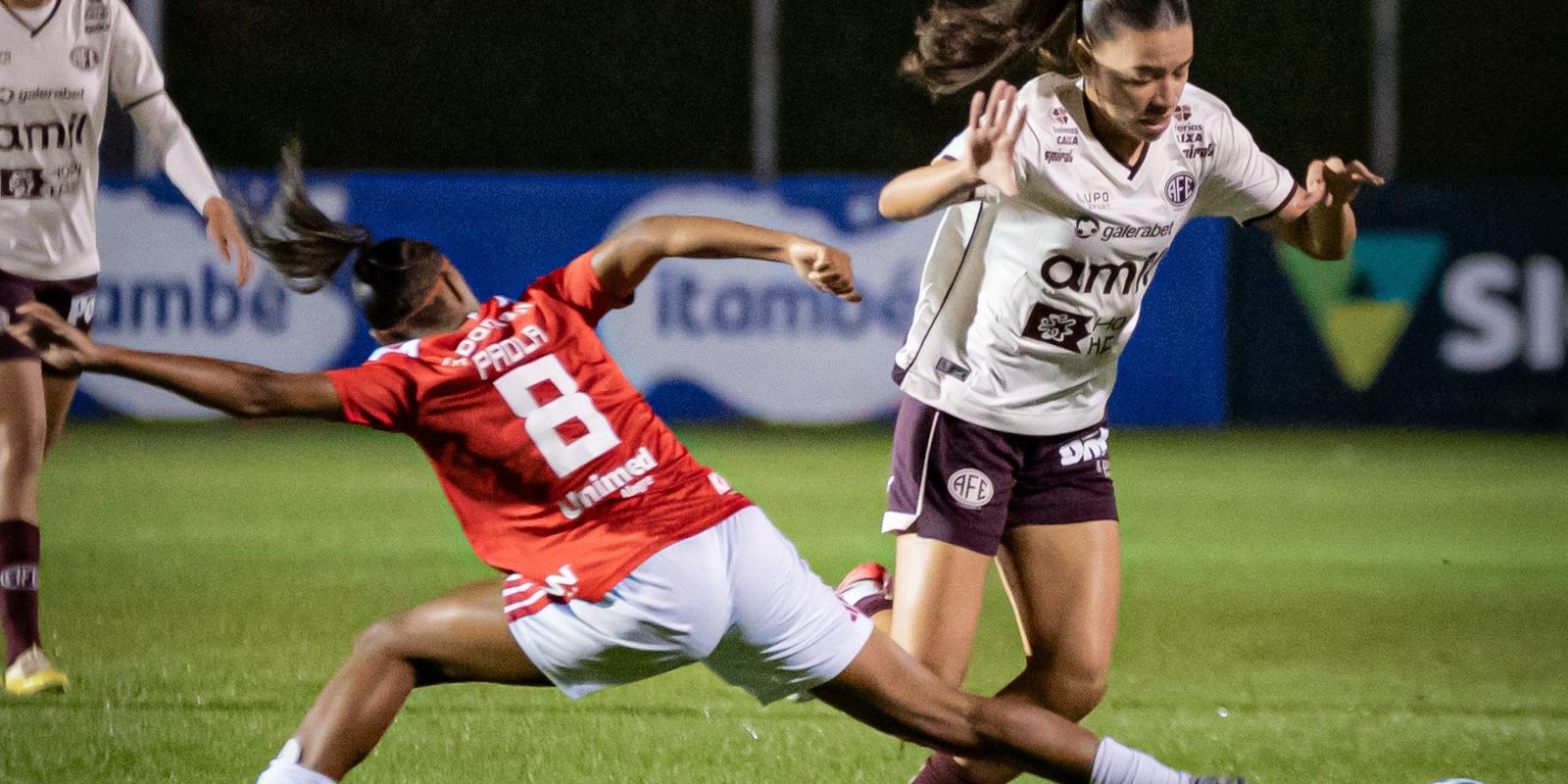 ferroviaria-e-bahia-se-classificam-as-quartas-do-brasileirao-feminino