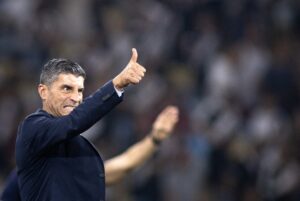 vasco-lidera-ranking-de-jogos-sem-sofrer-gols-com-pedro-emanuel