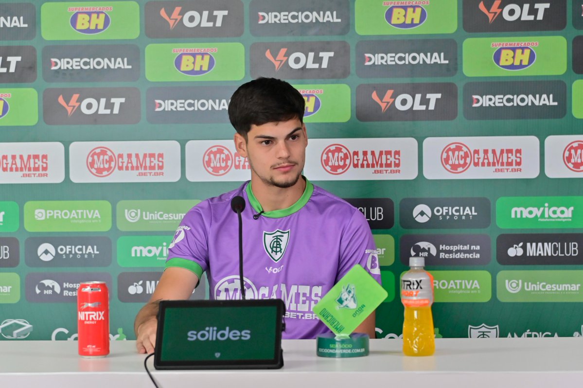 pedro-emanuel-revela-que-o-lateral-esquerdo-paulinho-esta-com-problemas-no-adutor-da-coxa