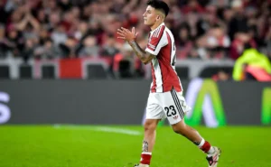 depois-do-“nao”-ao-fla,-thiago-almada-estreia-e-desencanta-o-river-no-clausura
