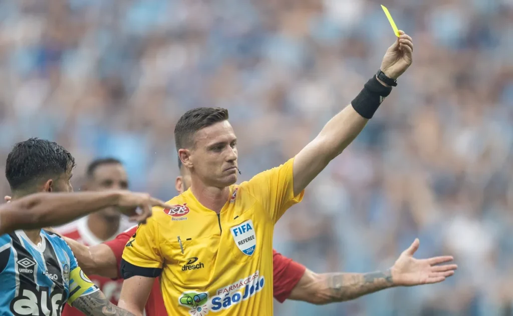 cbf-define-ramon-abatti-abel-para-primeiro-gre-nal-das-quartas-da-copa-do-brasil
