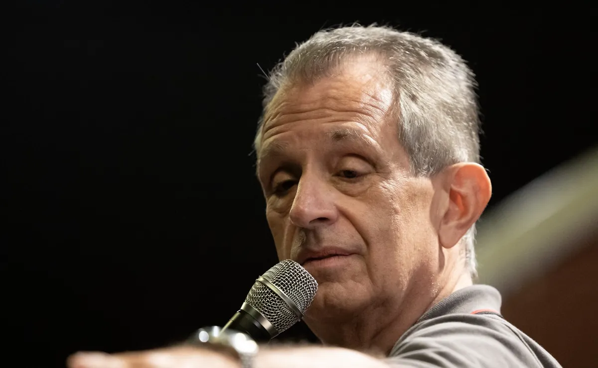 opiniao:-flamengo-acerta-ao-pedir-analise-sobre-gastos-do-vasco-e-fair-play-deveria-agir