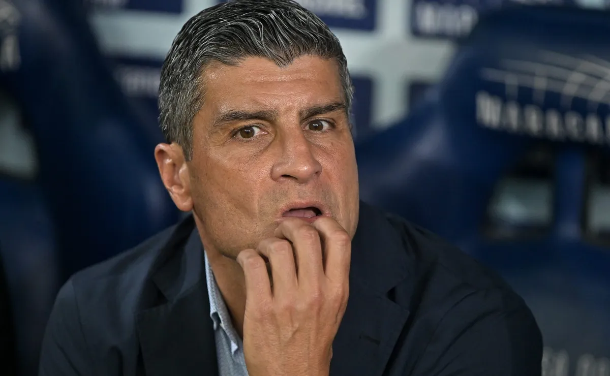 vasco-tem-cinco-desfalques-e-tres-pendurados-contra-o-olimpia-pela-sul-americana
