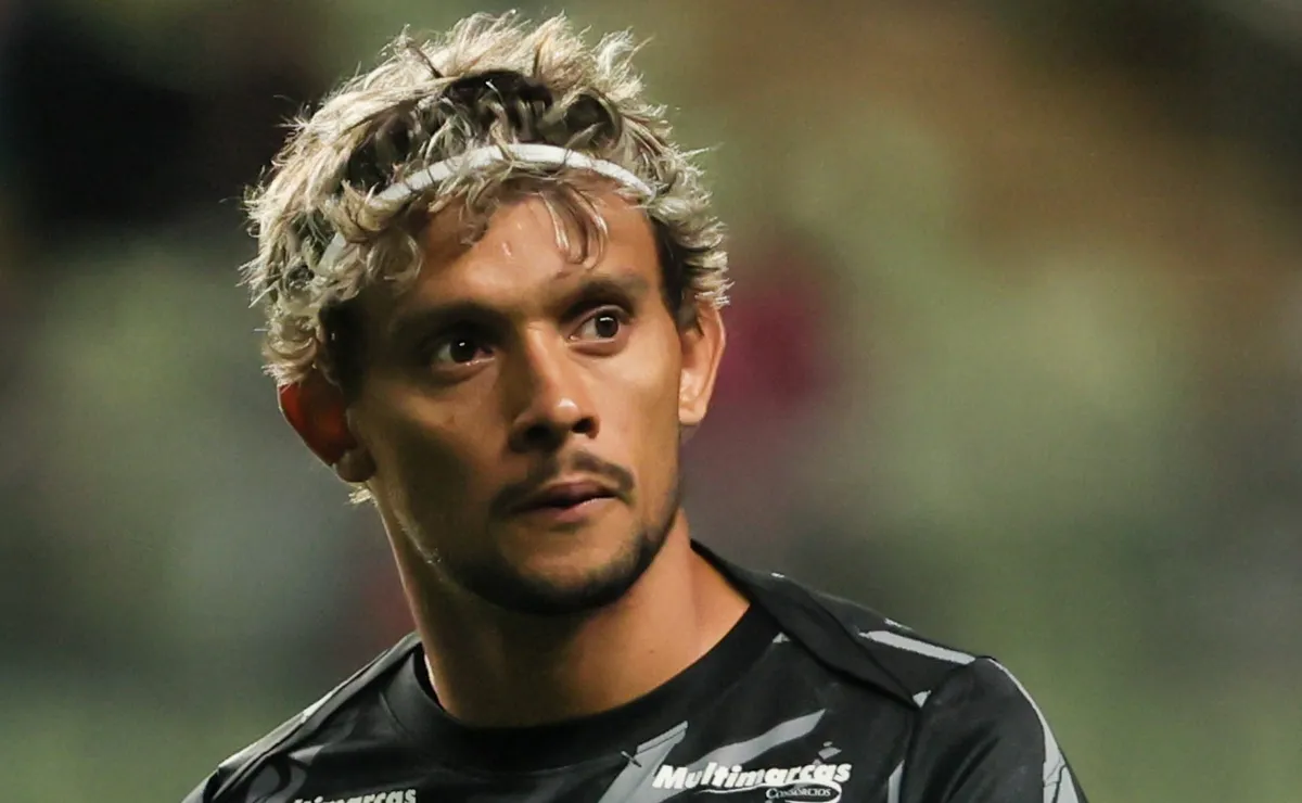 sao-paulo-tem-negociacoes-para-contratar-scarpa-do-atletico-mg-por-emprestimo