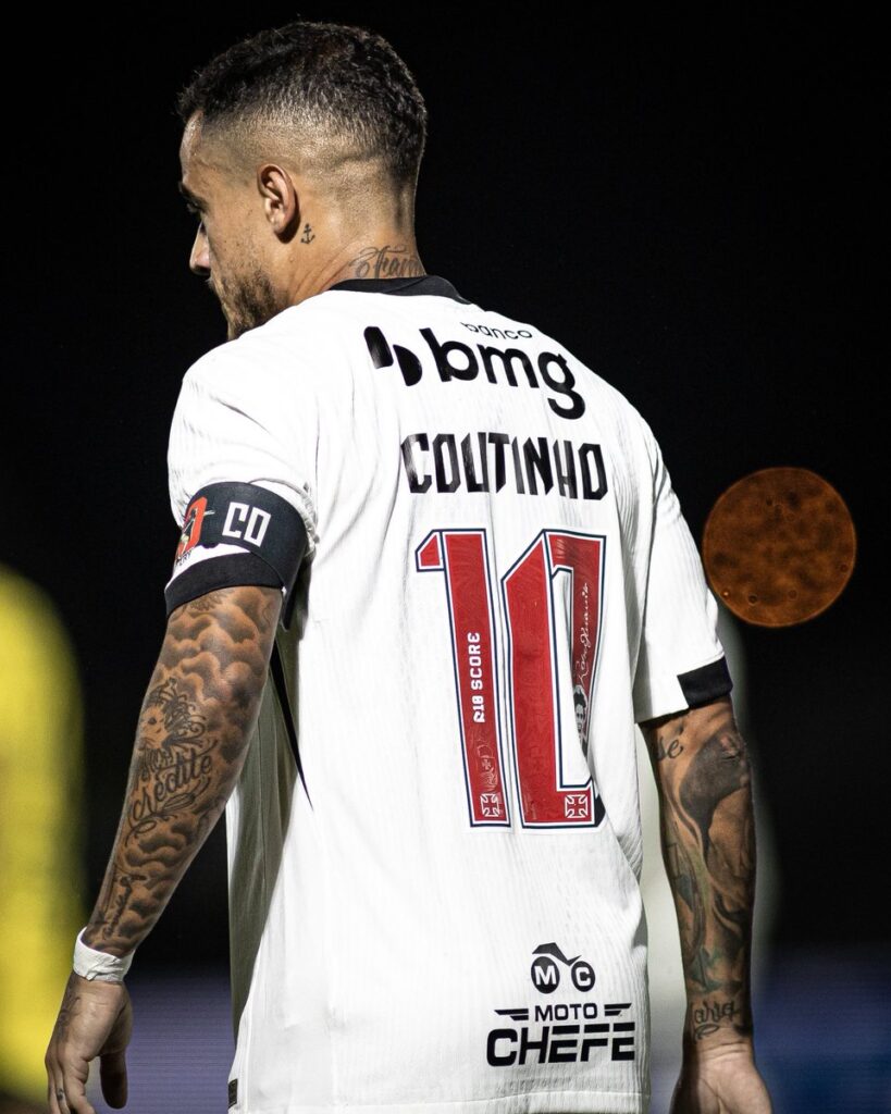 philippe-coutinho-nao-fez-nenhuma-mencao-ao-vasco-no-dia-do-aniversario-de-128-anos-do-clube
