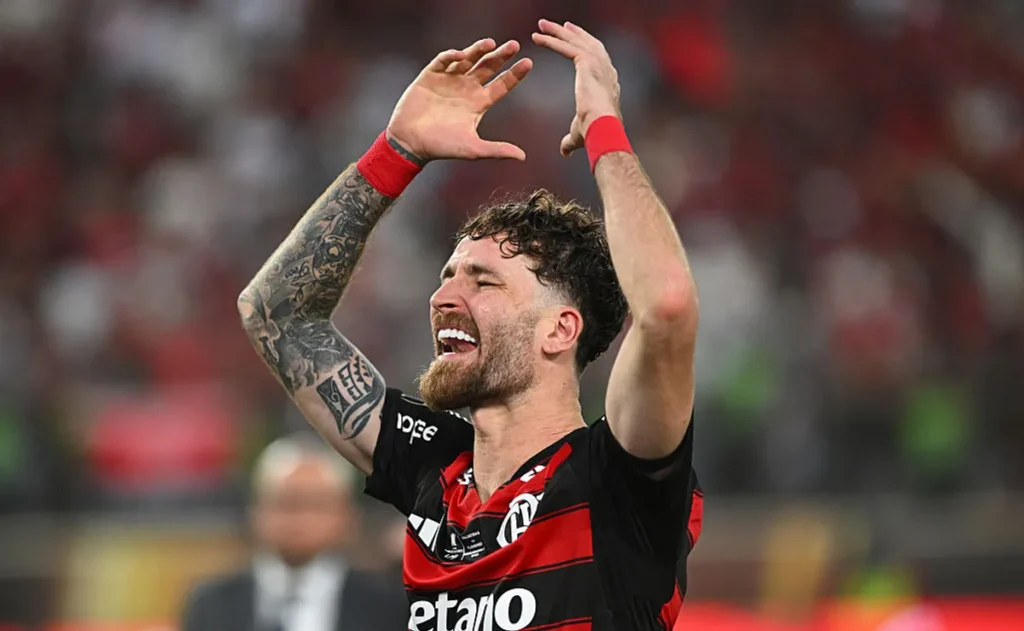 escalacao-do-flamengo-contra-o-cruzeiro-pelo-brasileirao-tem-desfalque-de-leo-pereira