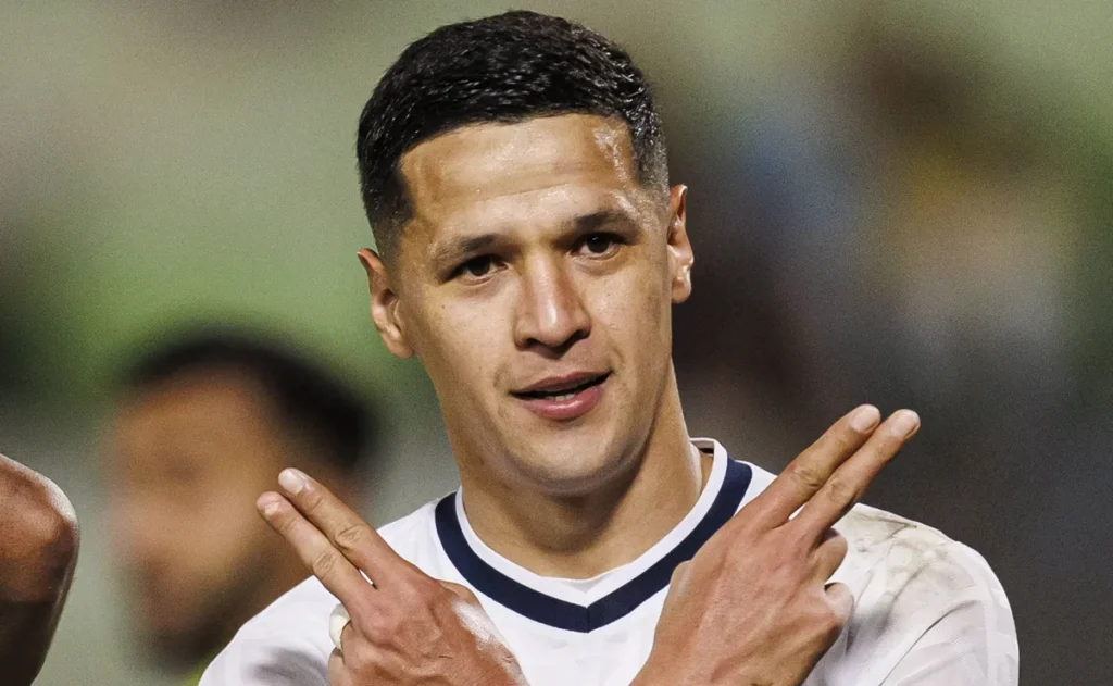alex-arce-da-sinal-positivo,-e-inter-vira-favorito-para-contratar-atacante-do-rivadavia