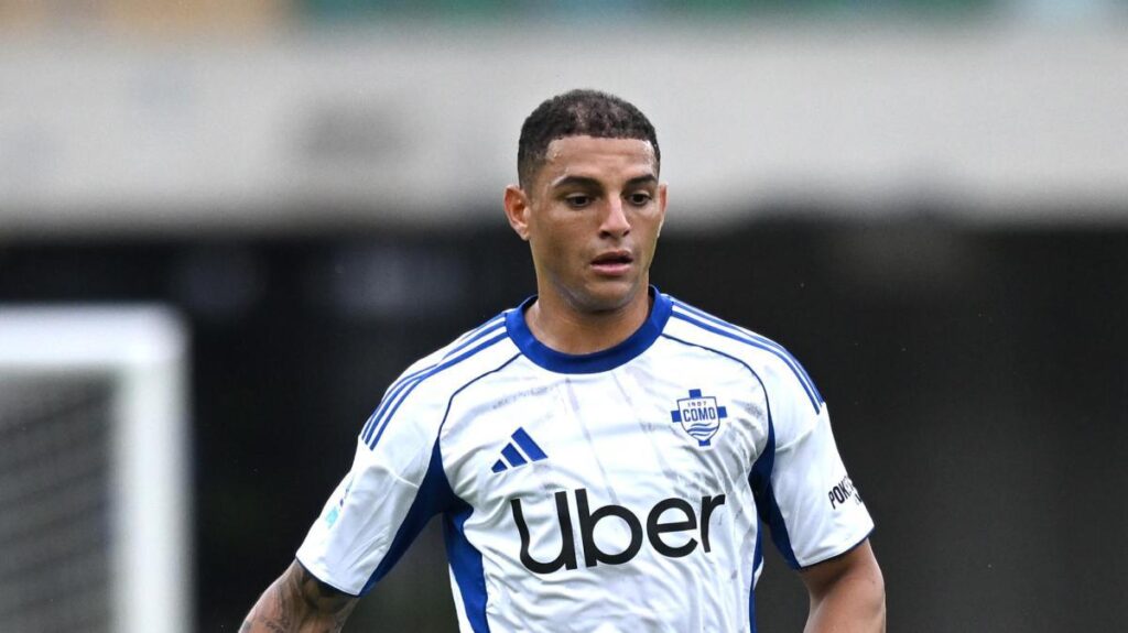 alvo-do-vasco,-diego-carlos-se-aproxima-de-acordo-para-se-transferir-para-o-como,-da-italia