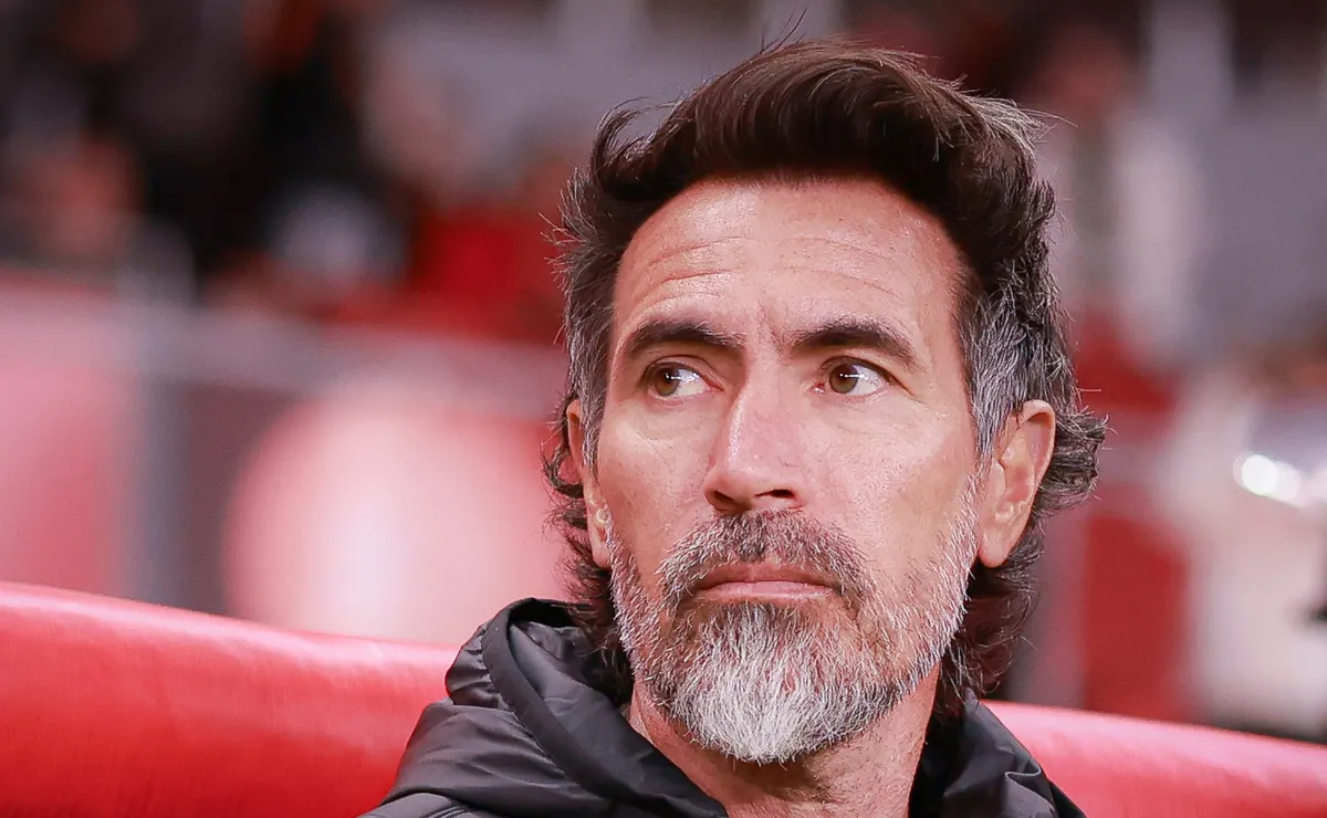 dominguez-acerta-na-estrategia-e-atletico-mg-segura-a-pressao-do-cruzeiro-pela-copa-do-brasil