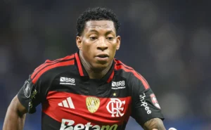 gonzalo-plata-quer-jogar-no-dinamo-de-moscou-e-aguarda-aval-do-flamengo-para-a-transferencia
