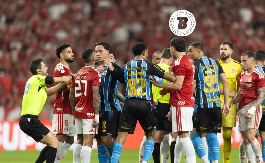 video:-grenal-tem-confusao-entre-jogadores-no-fim-do-primeiro-tempo-em-duelo-da-copa-do-brasil