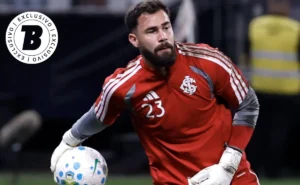 video:-matheus-cunha-critica-arbitragem-do-gre-nal,-mas-avisa:-“nao-vamos-ficar-lamentando”